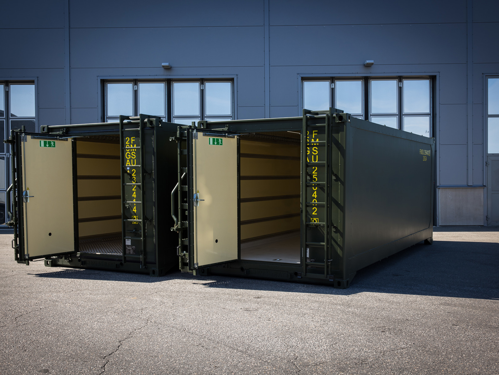 29 2025 06 13 Container Defense 0B9A4815