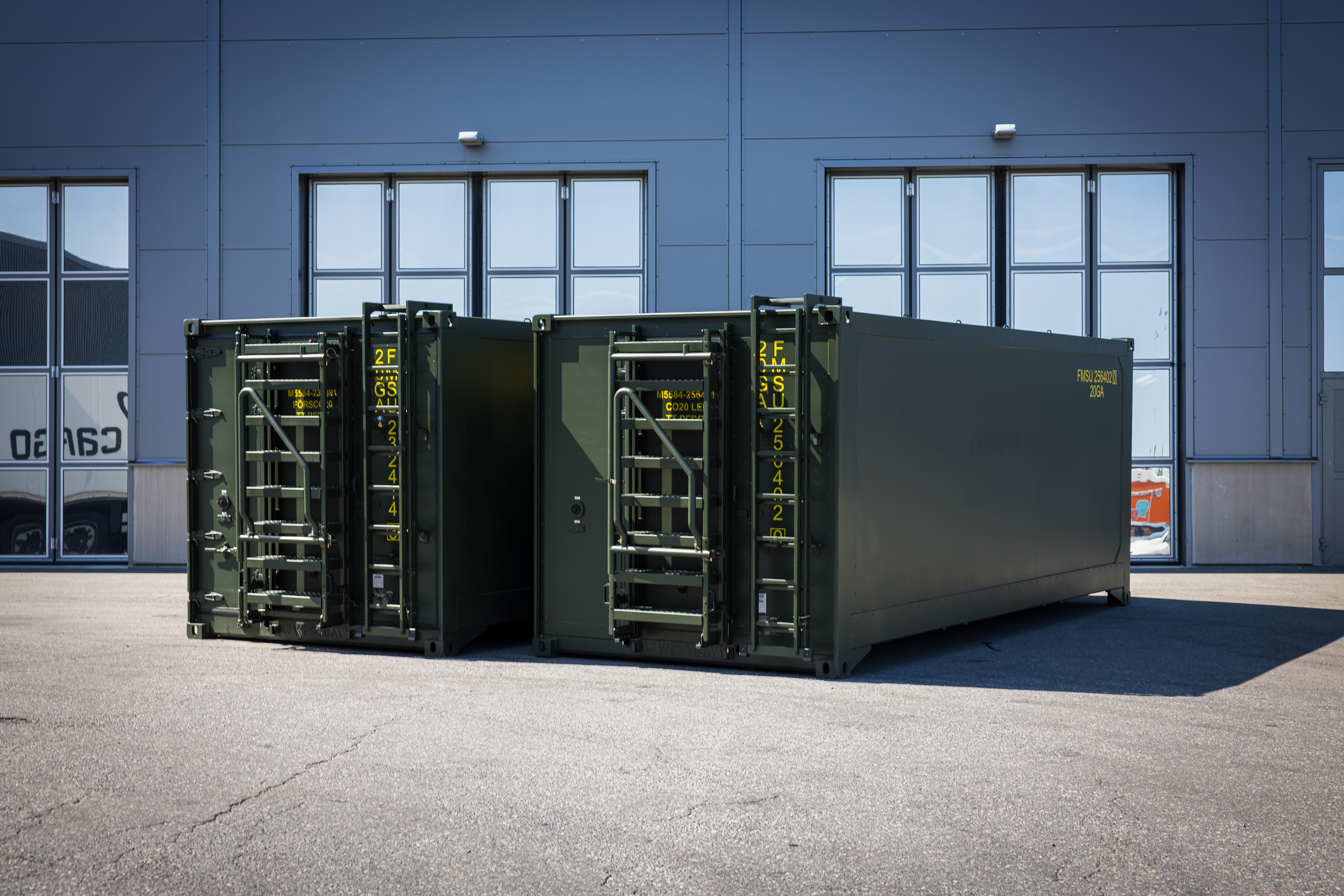 01 2025 06 13 Container Defense 0B9A4766